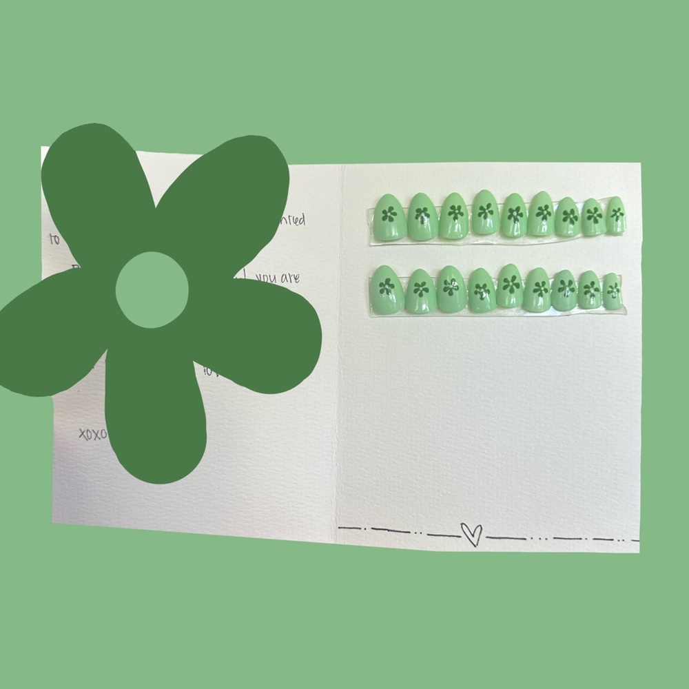 Green Floral Press-On Nails